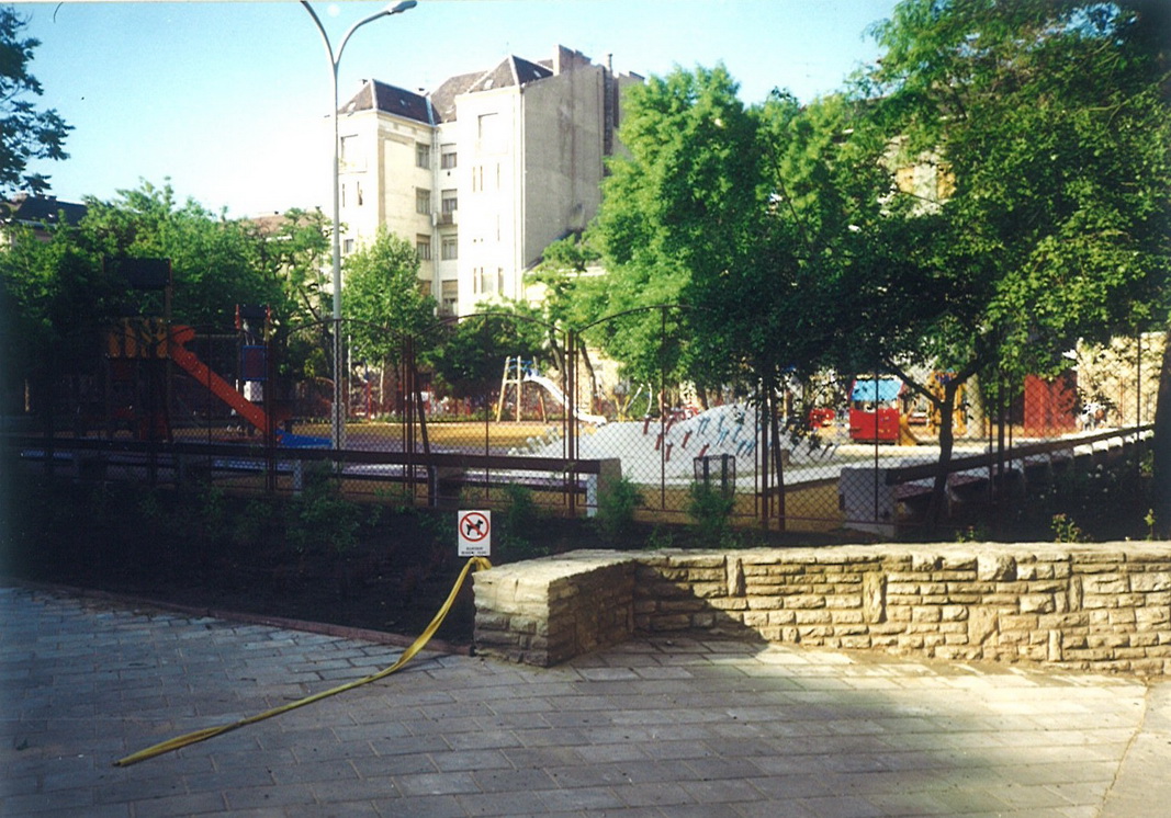 Almássy tér, Hutyra Ferenc utca Zöldkalauz